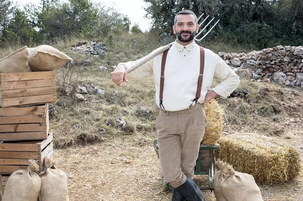 Φάρμα 27/10: Στη γαλάζια ομάδα υπάρχει ένας… «ποντικός» που παίρνει κρυφά φαγητό!